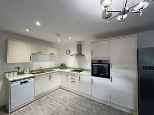 Photo 8- click for photo gallery